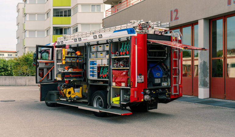 ruestloeschfahrzeug1-2