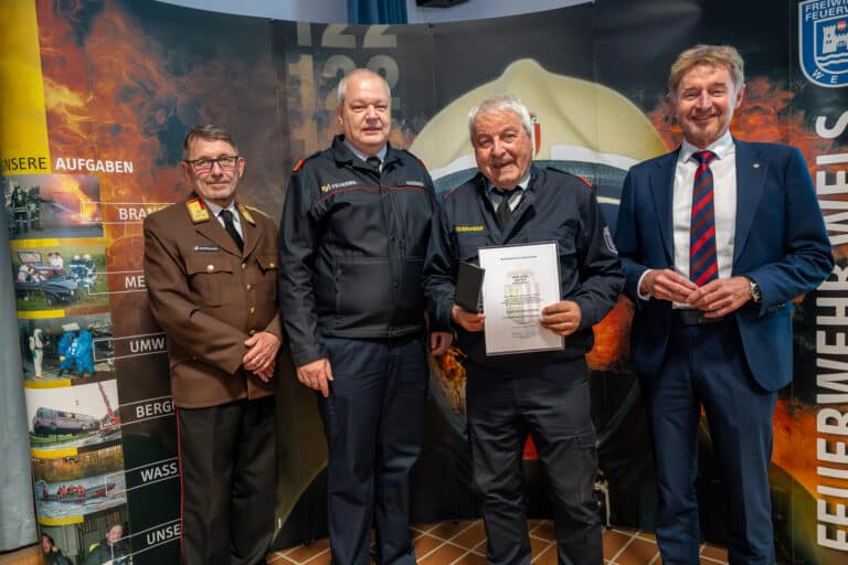 Feuerwehr Dienstmedaille Land OÖ 50 jährige Tätigkeit